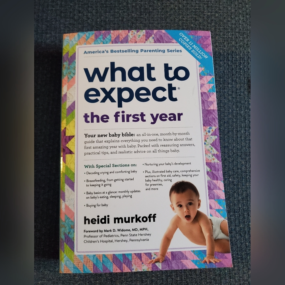 What to Expect the First Year book by Heidi Murkoff